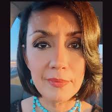 Cheddar Lobster Puffs 🧀🦞 I whipped these up for a family get-together in  Maine—they were gone before the second tray hit the table!