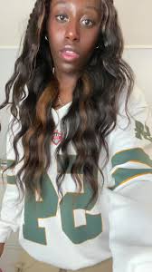 Alice Arladende Making It Clap