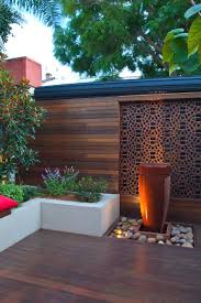 12 Creative Garden Designs You Can Build Yourself To Complete Your Backyard Tropical Garden Designs Design No 566 Patio Design Patio Decor Patio Wall Decor