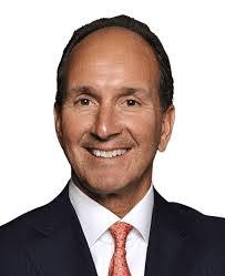 Jill Smart's Instagram, Twitter & Facebook