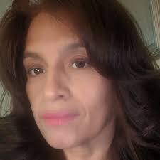 We are swooning over this modern farmhouse 😍 #ClaytonHomes  #manufacturedhomes #modularhomes #mobilehome #doublewide #farmhousestyle  #farmhouseporch #farmhousedecor #farmhousedesign #ModernFarmhouse