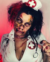 Wizard of Oz…but do it the Casey Crew way! 🧹🧹🧹🧹🧹🧹🧹🧹🧹🧹🧹🧹🧹🧹  It's always so much fun getting my favorite family together!  💫💫💫💫💫💫💫💫💫💫💫💫💫💫 :Starring: @gia_casey as The Wicked Witch  @djenvy as The Wizard of