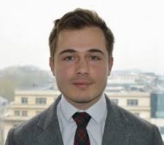 Edward Danks's Instagram, Twitter & Facebook