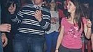 A 17 ans, vous êtes de plus en plus avancé sur la route de l'indépendance. Les Soirees Pour Ados En Boite De Nuit Cartonnent La Voix Du Nord