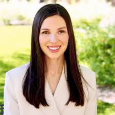 Last night I attended the Arizona Women in Insurance Network's first  networking event. Thank you Myshell Gresham, ARM for the invite and to all  the women involved in creating this safe space