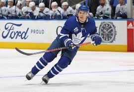 As of 2019, zach hyman currently plays for the toronto maple leafs as their left wing. Dfeqcdnlqzgm1m