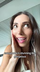 Jamie Gammon's Instagram, Twitter & Facebook