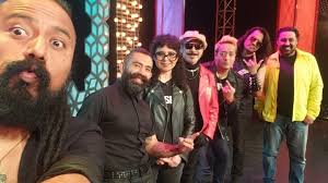 LIRANROLL OFICIAL добави нова снимка.