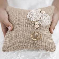 Check spelling or type a new query. Matrimonio Creativo Idee Porta Fedi Originali Kreattivablog