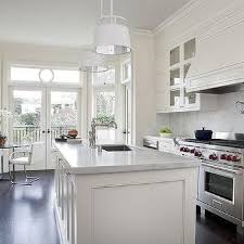 White And Cream Kitchens Transitional Kitchen White Modern Kitchen White Marble Countertops Kitchen Design