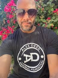 Alex Dees's Instagram, Twitter & Facebook