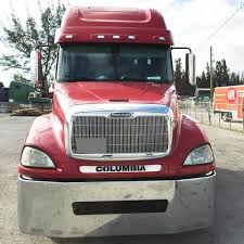 22 Freightliner Century 2005 2007 Columbia 2003 2007 Bumper Chrome Wrap Around Brackets Large Center Tow 11 Hidd Freightliner Trucks Freightliner Trucks