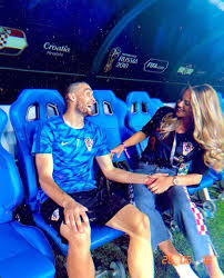 Mateo And Izabel Realmadrid Football Footballer Wags Hot Like4like L4l Soccer Madrid F4f Cute Couples Football Soccer Couples Wags Soccer