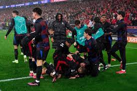 Screams heard in tunnel' after Benfica vs Barcelona clash with police  forced to intervene in scuffle involving Raphinha | The Sun