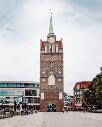 Da es in rostock wirklich viel sehenswertes gibt, sollen ihnen nachfolgend nur einmal einige der highlights der rostocker sehenswürdigkeiten vorgestellt werden Rostock Sehenswurdigkeiten Tipps Highlights Warnemunde