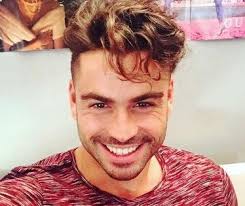 Legendary actor ricardo montalban was the epitome of latin elegance, charm and grace on film and television and in the late 1940s and early. Moundir Et Les Apprentis Aventuriers 2 Ricardo Pinto Surprend Ses Fans Avec Une Nouvelle Tete