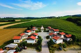 Check spelling or type a new query. Glamping Bayern