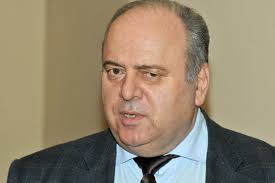 Familia fostului ministru Mihai Tănăsescu, proprietara unor apartamente pe  filiera egipteană