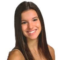 Nicole Pompa's Instagram, Twitter & Facebook