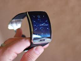 Samsung Gear S review: This smartwatch ...