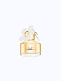 This gourmand radiant fragrance reveals its first notes in a vibrant burst of sweet cloudberries. Marc Jacobs Fragrances