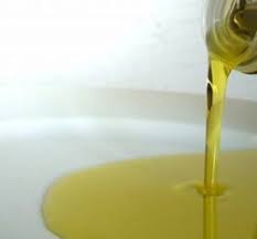 Diy Muscle Rub 1 Teaspoon Cayenne Pepper Add To 2 Ounces Of Olive Oil Use Egg Whisk To Blend Let S Oil Cleansing Method Cleansing Oil Facial Oil Treatments