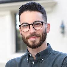 Alex Beard's Instagram, Twitter & Facebook