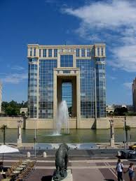Montpellier Quartier Antigone Montpellier Ville France Tourisme En France Visiter Montpellier