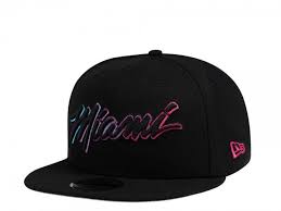 This miami heat new era fitted cap is featured in a classic 2 tone construction of carbon graphite and electron lime. New Era Miami Heat City Prime Edition 9fifty Snapback Cap Topperzstore De
