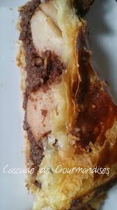 Galette Des Rois Aux Poires Et Au Chocolat Tranche Galette Poire Chocolat Galette Des Rois Galette Des Rois Frangipane Chocolat