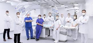 Ein facharzt für innere medizin und kardiologie (auch „kardiologe) beschäftigt sich mit der erkennung und behandlung von herzerkrankungen. Klinik Fur Innere Medizin Kardiologie Rhythmologie Katholische Stiftung Marienhospital Aachen
