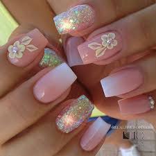 Tintes, base, mechas, keratina, cortes de cabello, cepillado, manicura, pedicura, uñas acrílicas, hidratación con parafina, depilación láser, cera e hilo. Pin De Erika Viviana En Unas De La Ale Unas Acrilicas Sencillas Manicura De Unas Unas Postizas De Gel