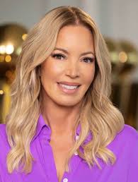 Legacy: The True Story of the LA Lakers (TV Mini Series 2022)