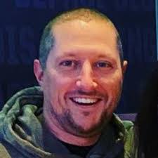 Justin Engler's Instagram, Twitter & Facebook