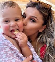 Shelby Arnold (@bbyshelbs) • Instagram photos and videos