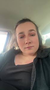 Anna Pettit (@annapettit25)