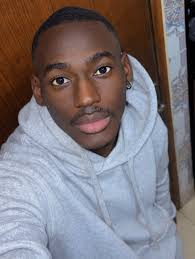 I may not have the face of an angel, but I have a good heart Trust me 🙈 .  . . . . #face #badboyface