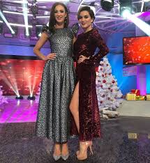 Ольга удивила гостей вечера откровенным. Nakonec Ne Polugolaya Olga Buzova Nadela Celomudrennoe Plate