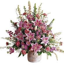 Check spelling or type a new query. Ftd S16 3162 Leaf And Petals Basket Kremp Com