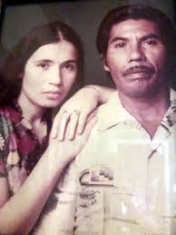 Linda Verdin's Instagram, Twitter & Facebook