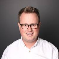 100+ perfiles de «Ewing»