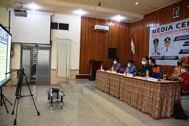 The northern gateway to malaysia, penang's the oldest british settlement in the country. Wabup Ikuti Vcon Bersama Gubernur Bahas Perkiraan Cuaca Dan Iklim Kapuasinfokompublik