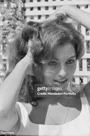 30 foto e immagini ad alta risoluzione di Rosanna Mani