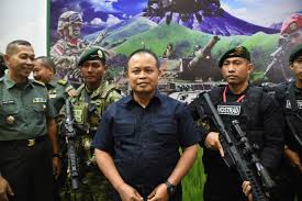Surat lamaran kerja adalah surat yang dibuat dan ditujukan kepada suatu perusahaan atau perorangan dengan maksud untuk melamar. Tahun 2020 Tni Ad Rekrut 17 264 Prajurit Yuk Daftar Hariannusa Com