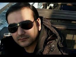 موسى مصطفى وهو صغير