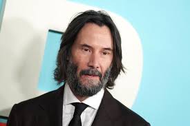 Keanu Reeves Says Manager Told Him to Change Name to 'Chuck Spadina'