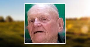 Michelle Meikle's Instagram, Twitter & Facebook