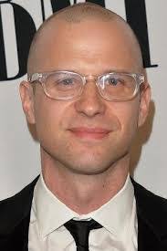 Antoine Mclean's Instagram, Twitter & Facebook