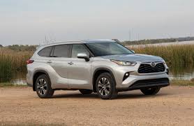 Lincoln's powertrain warranty covers the nautilus 1 year and 10,000 miles longer than toyota covers the highlander hybrid. Toyota 2020 Highlander Has Extensive High Strength Steel Safety Sense 2 0 Adas Repairer Driven Newsrepairer Driven News