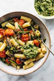 Farmers Market Pasta With Walnut Pesto Pinch Of Yum Recipe Pasta With Walnuts Recipes Pasta Recipes